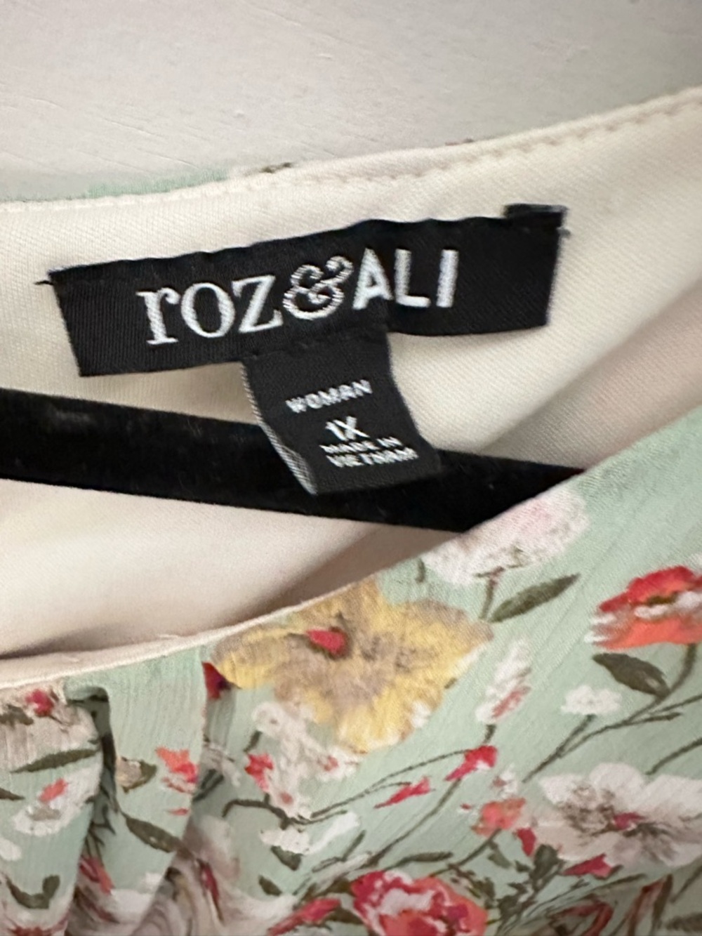 Roz and Ali 1X Floral 3/4 bow green-pink tulip plus size elastic waist top boho - Picture 4 of 14